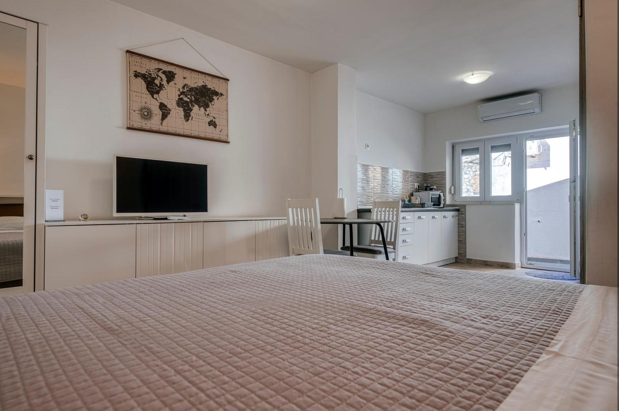 Apartmani Ema Zadar Exteriör bild