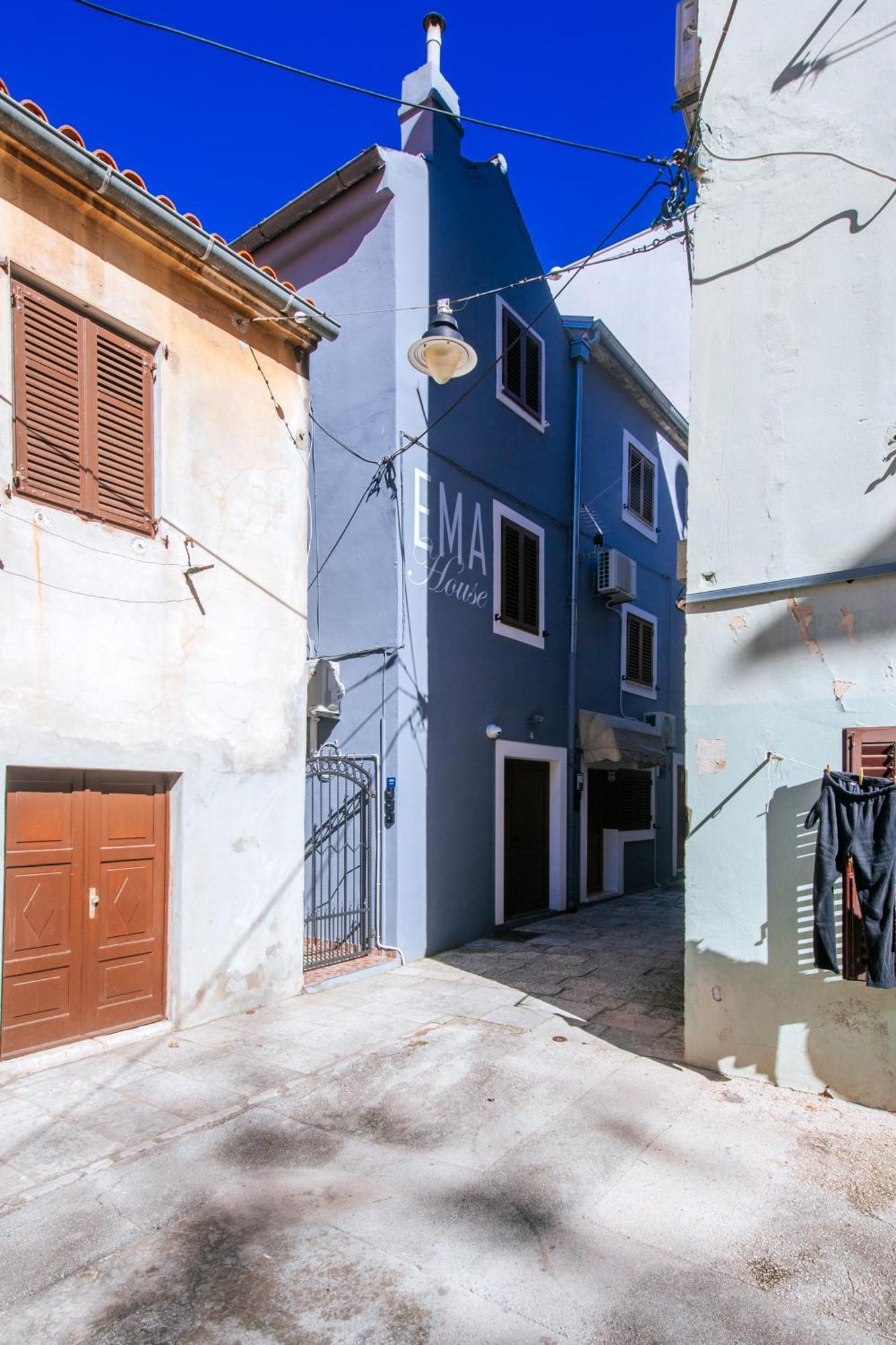 Apartmani Ema Zadar Exteriör bild