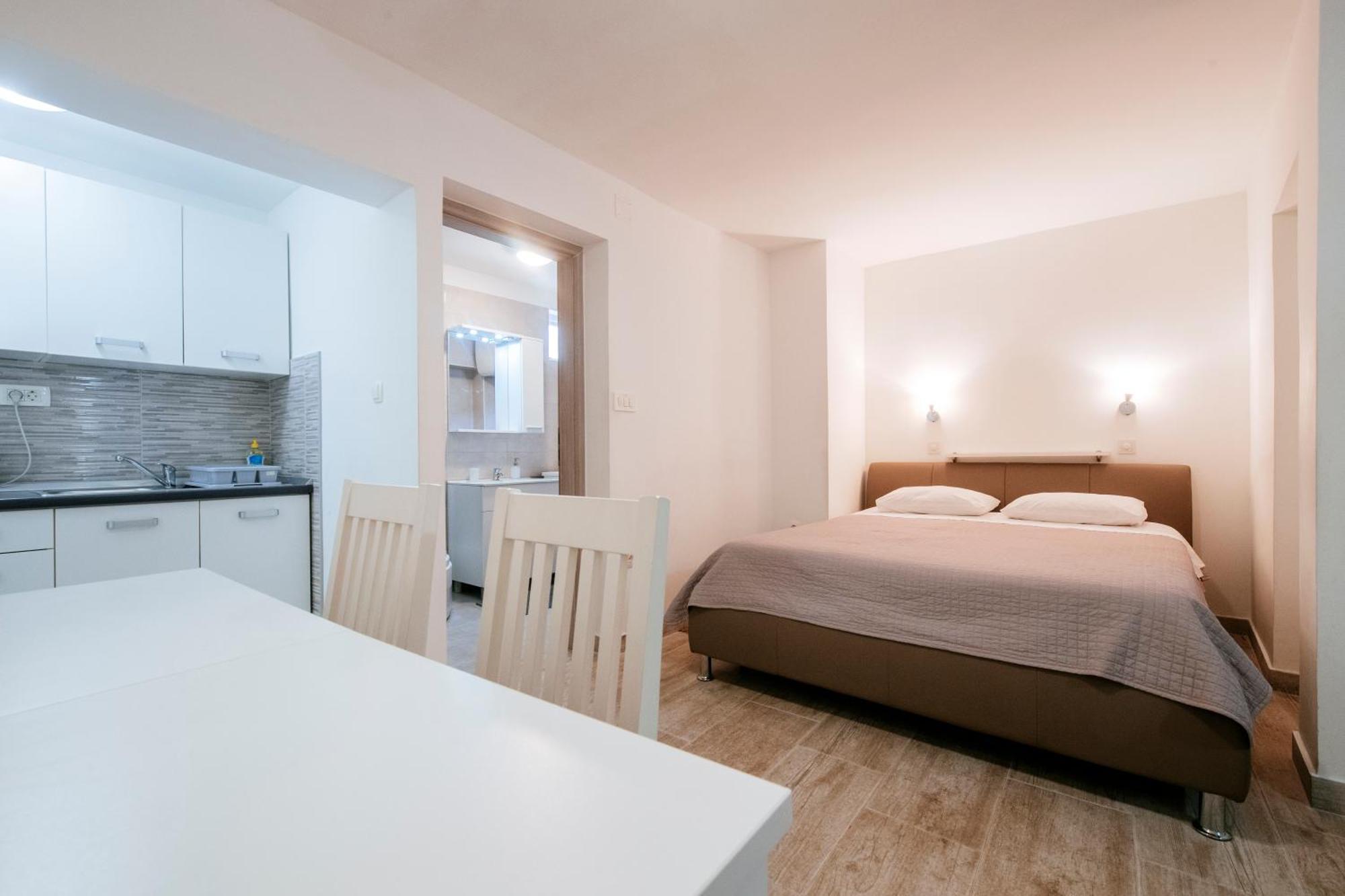Apartmani Ema Zadar Exteriör bild